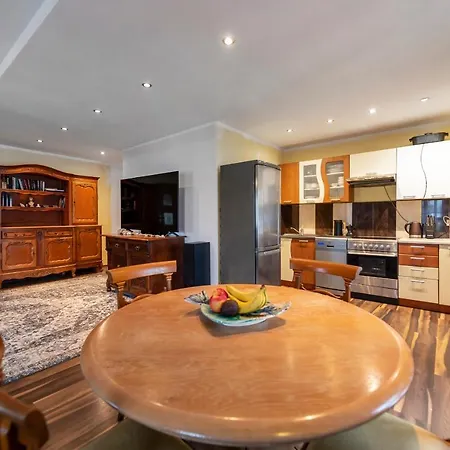 Apartament Artystyczny Апартаменты